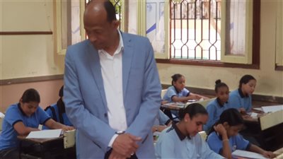 استعدادات مكثفة وانتظام باللجان.. بدء امتحانات الابتدائية بالأقصر 