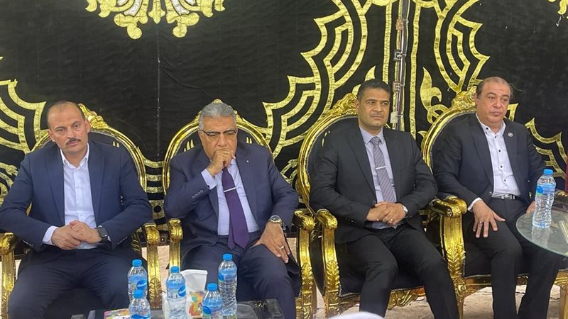 محافظ الدقهلية يؤدي