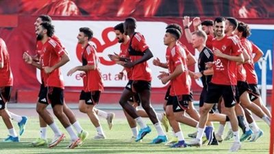 انتهاء إعارات ثلاثي الأهلي لـ سيراميكا كليوباترا وعودتهم للفريق الأحمر