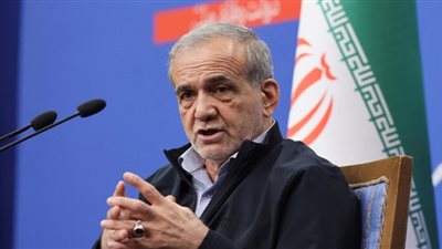 الرئيس الإيراني: مواجهة تداعيات الحرب تحتاج رؤية طويلة لا حلولًا مؤقتة