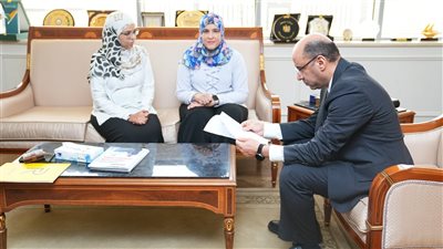 في 24 ساعة.. وزير العمل يستجيب لـ نيوز روم ويوظف راندا حسني