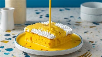     كيكة الزعفران الهشة وصفة بسيطة بطعم مميز يناسب الضيافة