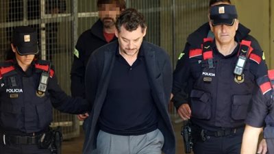 اعتقال ابن ملياردير يهودي شهير بتهمة قتل والده في إسبانيا.. ما القصة؟