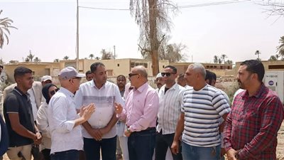 محافظ السويس يطلق أعمال تطوير ورفع كفاءة طريق الحجاج بالجناين