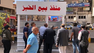 تشغيل منفذ جديد للخبز المدعم بالمنصورة لتخفيف الزحام