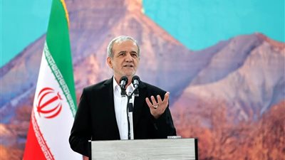 بيزشكيان يدعو الإيرانيين لترشيد استهلاك الطاقة لمواجهة الضغوط الاقتصادية