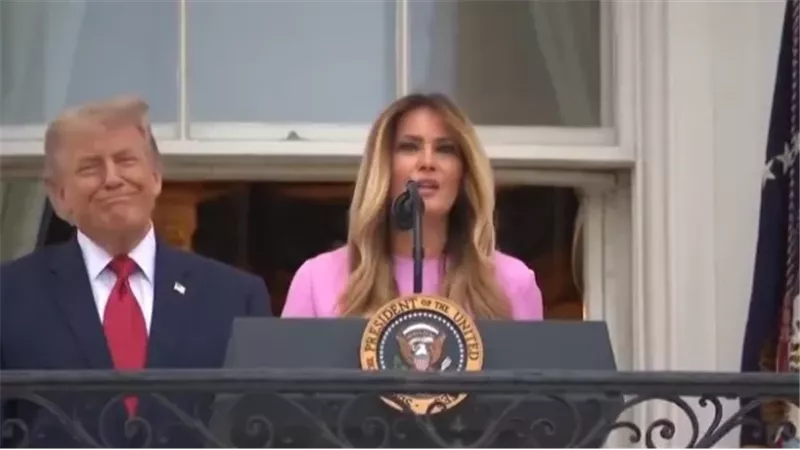 ترامب وميلانيا