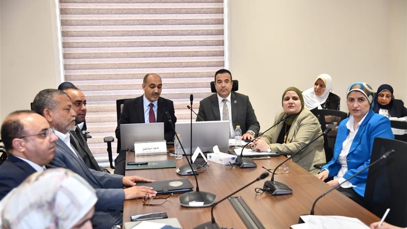 لجنة الاتصالات وتكنولوجيا