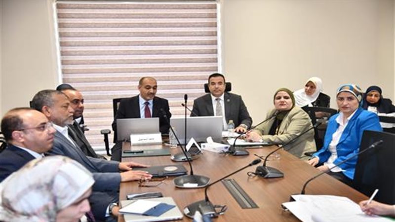 لجنة الاتصالات وتكنولوجيا