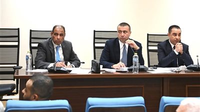 صناعة النواب تضع تنمية الصعيد على رأس أولوياتها وتناقش ستة طلبات إحاطة