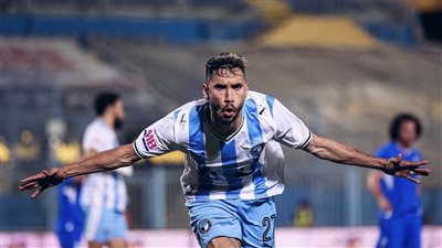 نتيجة وأهداف مباراة بيراميدز وسموحة الشوط الثاني (2-1) في الدوري المصري