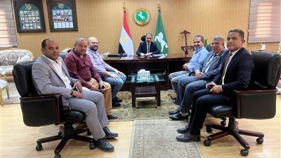 محافظ الشرقية يعقد اجتماع لمتابعة آليات إقامة 