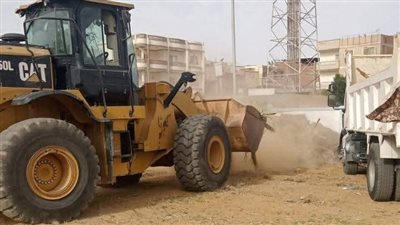استعدادا لاستقبال عيد الأضحى.. حي الجناين بالسويس يواصل حملات النظافة