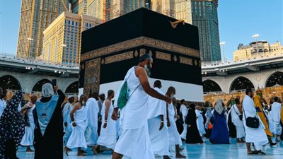بعد البلوغ.. هل يجب إعادة الحج لمن أداه صغيرا؟ دار الإفتاء تجيب 