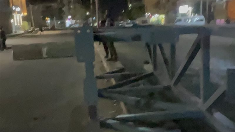 جانب من الغلق 