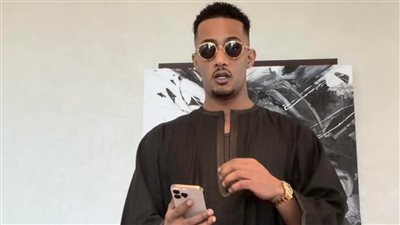 «بالجلابية الصعيدي».. محمد رمضان يحوّل أزمة التمييز إلى عيد يتحدى به الملايين