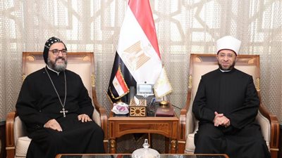 الأزهري يلتقي راعي الكنيسة السريانية الأرثوذكسية بالقاهرة للتهنئة بعيد الأضحى 