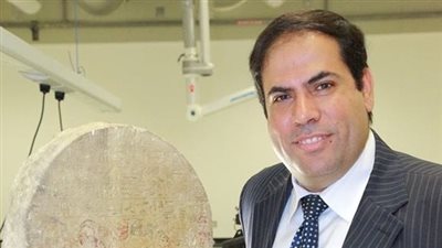 خبير يفند الادعاءات المغلوطة حول أوبرا توت عنخ آمون لزاهي حواس