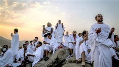 ما حكم لبس المخيط ناسيًا في الإحرام؟.. الشيخ أحمد وسام يجيب لـ نيوز رووم