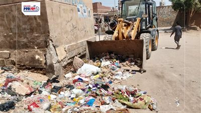 حملات مكثفة للنظافة ورفع الإشغالات وتحسين المظهر الحضاري بمركزي إطسا وطامية