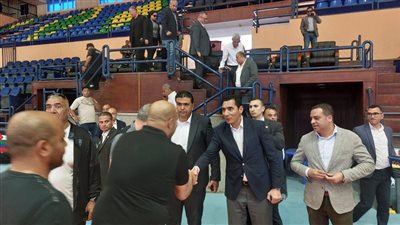 وزير الشباب والرياضة يتفقد المدينة الرياضية ويتابع تدريب فرق كرة اليد والملاعب