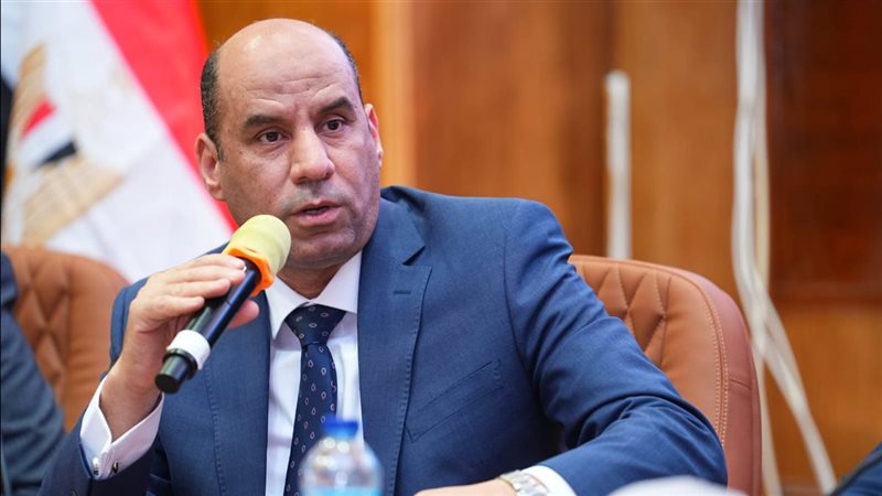 وزير العمل 