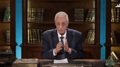 حسام موافي يوجه رسالة لطلاب الطب: السنوات الأولى صعبة لكنها أساس الطبيب الناجح