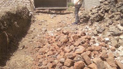 إزالة 31 حالة تعدّ على أراضي الدولة والزراعة بنجع حمادي وقنا