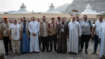 شركات السياحة تبدأ استلام مخيمات منى وعرفات استعدادا لتصعيد الحجاج