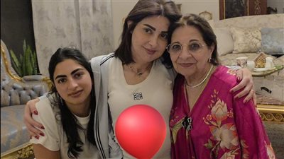 بعد تكريم منظمة الصحة العالمية.. هبة السويدي توجه رسالة مؤثرة لوالدتها وابنتها