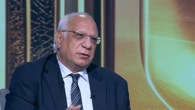 الدكتور نادر نور