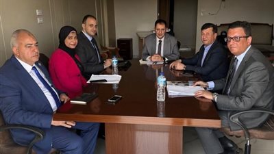 اجتماع موسع بمحافظة دمياط لمناقشة ملفات العمل ومعدلات الإنجاز