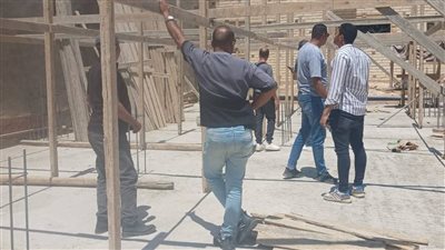 حملة تفتيش مكبرة لمراجعة تراخيص المباني بمدينة الكبانون بحي عتاقة بالسويس 