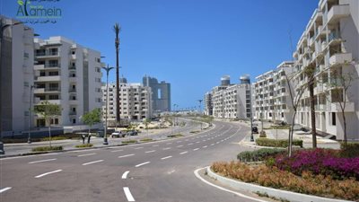 وزيرة الإسكان تتابع خطة تطوير الخدمات بالمدن الجديدة