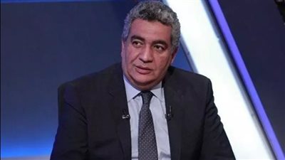 أحمد مجاهد : محمود وفا بريء من أزمات الأهلي.. ولا أعرف الانتماءات في عملي