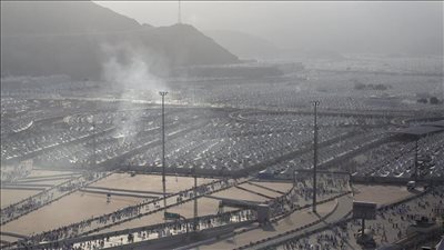 مع انطلاق مناسك الحج.. السعودية تعلن رفع الطاقة الاستيعابية في مشعر منى