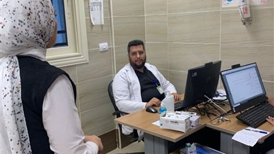 متابعة ميدانية مكثفة بوحدات الرعاية الأولية بالسويس لضمان جودة الخدمات الصحية