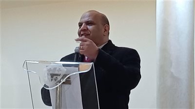 القس عيد صلاح: مشروع قانون الأحوال الشخصية للمسيحيين يثير تساؤلات