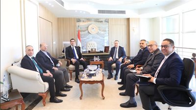 بحضور ياسر إدريس .. وزيرا الشباب والتعليم العالي يبحثان دعم الرياضة الجامعية
