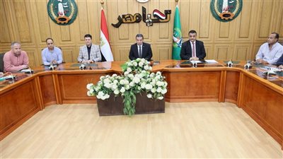 محافظ المنوفية يعقد اجتماعا لمناقشة الإجراءات للتعامل مع ارتفاع منسوب النيل