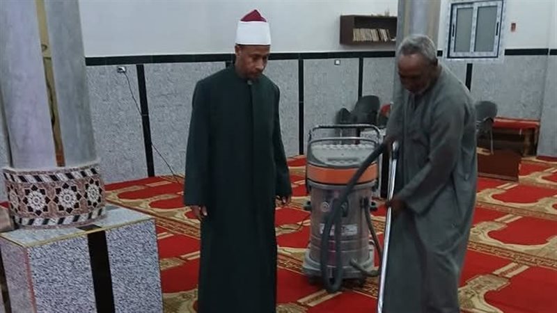 من أعمال التطهير