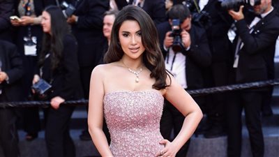هدى الإتربي تتألق في مهرجان كان وتعلق 