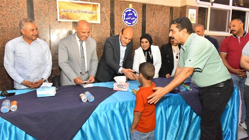 محافظ أسيوط 