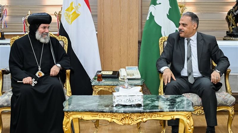 محافظ الشرقية يستقبل