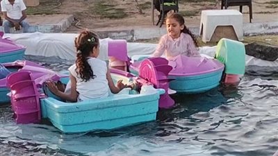 فرحة العيد تملأ ممشى أهل السويس.. خيل ودراجات وألعاب أطفال ترسم البهجة عالوجوه