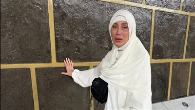 «يارب ارزق كل مشتاق».. ريهام سعيد تدعو من أمام الكعبة في أحدث ظهور لها