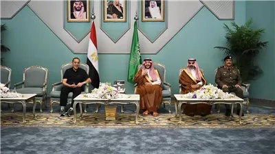 مدبولي يغادر المدينة المنورة بعد زيارة المسجد النبوي