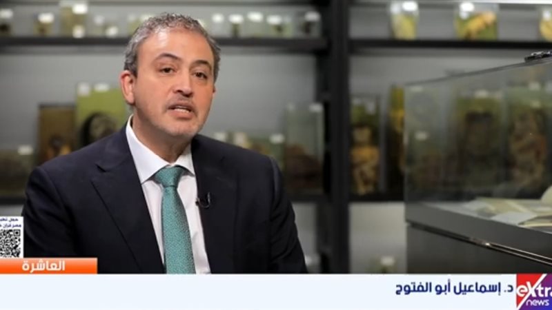 الدكتور إسماعيل أبو