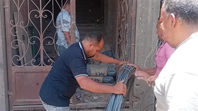 محافظ القليوبية يتابع إزالة ٤٤ حالة تعدٍ ومخالفة بناء بمساحة ٦ آلاف متر مربع 
