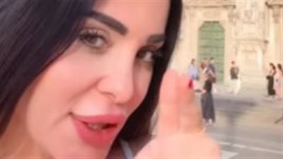 دومينيك حوراني تثير الجدل: 